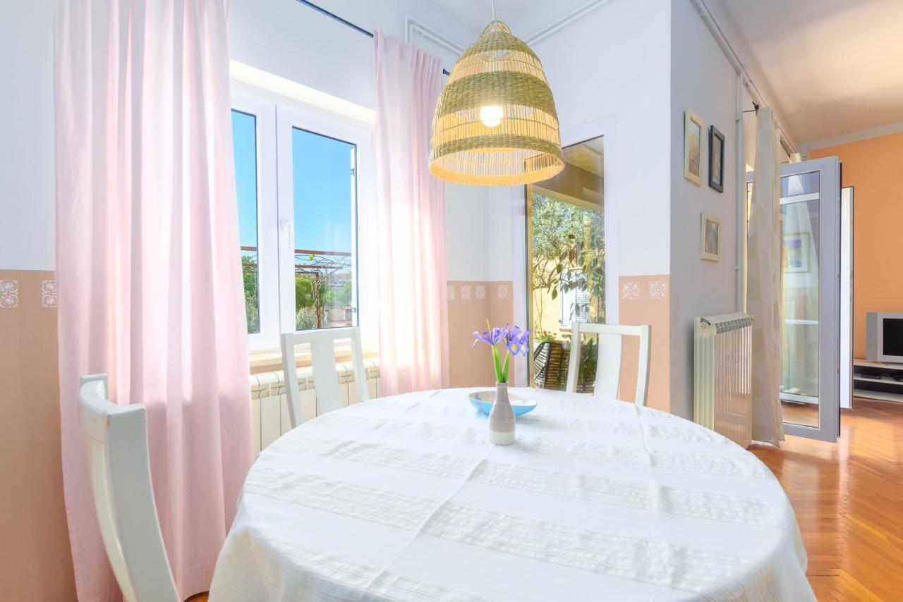 Apartment Macan, Beautiful Green Oasis Pula Exteriér fotografie