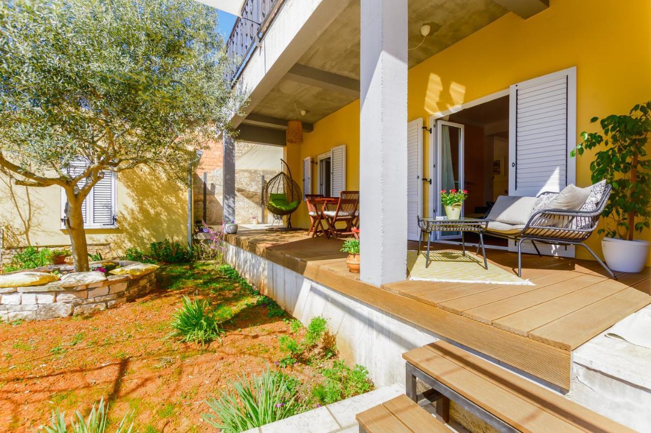 Apartment Macan, Beautiful Green Oasis Pula Exteriér fotografie