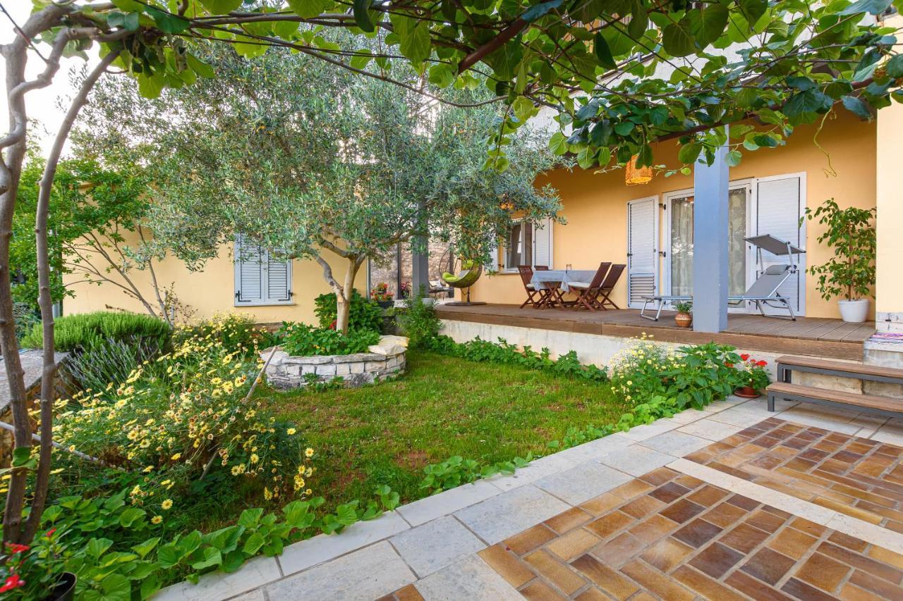 Apartment Macan, Beautiful Green Oasis Pula Exteriér fotografie